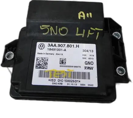 Volkswagen Tiguan Trunk lid opening control unit 3AA907801H
