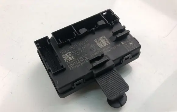 Skoda Octavia Mk1 (1U) Other control units/modules 5Q4959393F