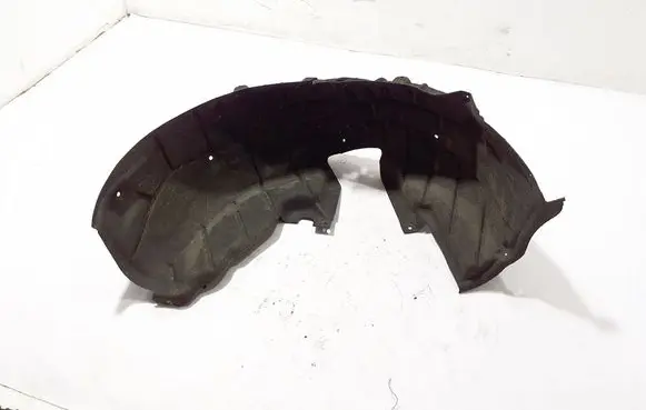 Rear arch fender liner splash guards