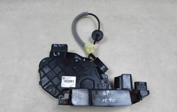 Volvo V70 Front door lock 31253281 54853