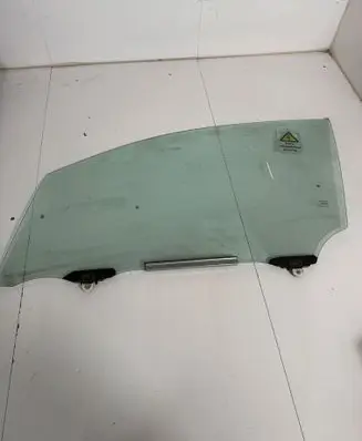 Toyota Corolla E210 E21 Front door window glass four-door 43R00098