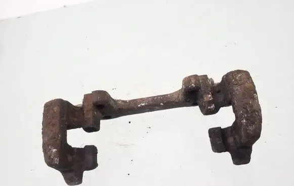 Volvo V70 Brake caliper pad carrier rear 