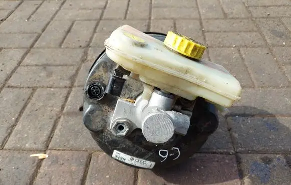 Audi A6 S6 C6 4F Brake booster 4F0612105G