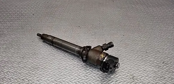 Volvo V70 Fuel injector 0445110078 8658352