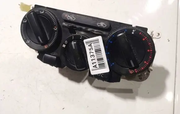 Nissan NV200 Climate control unit