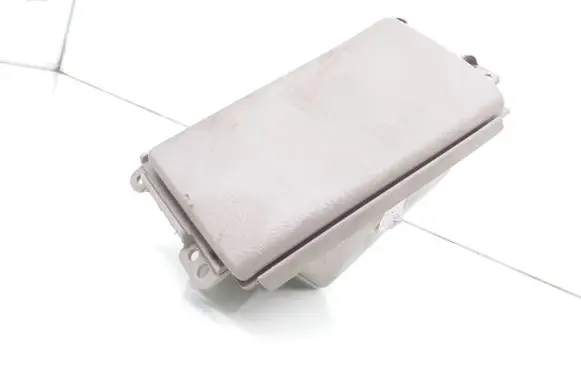 Toyota Avensis T250 Dashboard storage box/compartment 5563005010