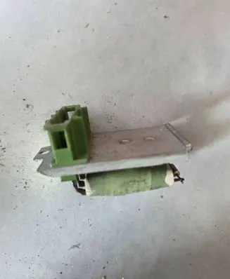 Ford Galaxy Heater blower motor/fan resistor 0959263G