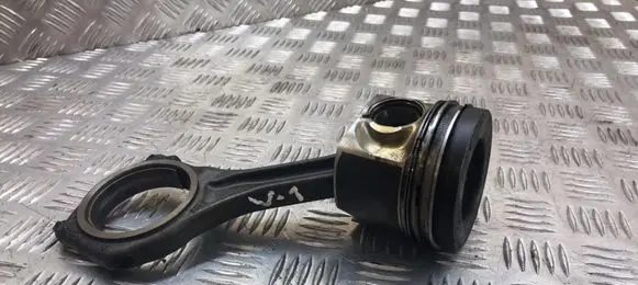 Audi A5 8T 8F Piston with connecting rod