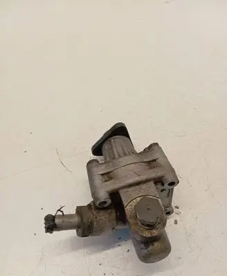 Audi A6 S6 C4 4A Power steering pump