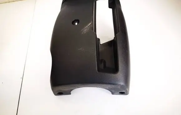 Hyundai i30 Steering wheel column trim