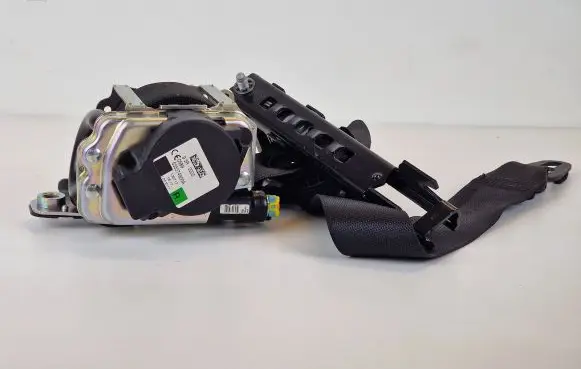 Mercedes-Benz GLC X253 C253 Front seatbelt 635374900A