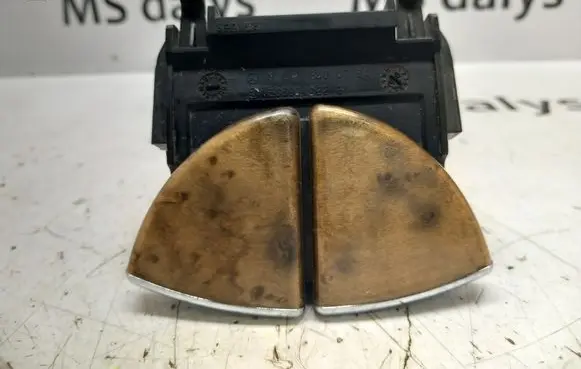 Mercedes-Benz E W211 Other center console (tunnel) element A2116800784 2116800784