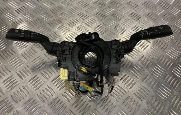 Toyota Yaris XP210 Headlight wiper switch 89245-K0020