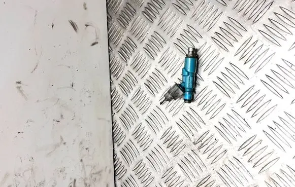 Toyota Yaris Fuel injector 2325023020