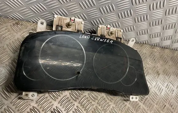 Toyota Land Cruiser (J120) Speedometer (instrument cluster)