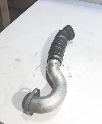 Intercooler hose/pipe