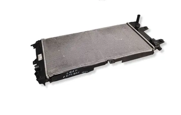 Nissan Leaf II (ZE1) Coolant radiator 214105SH0A