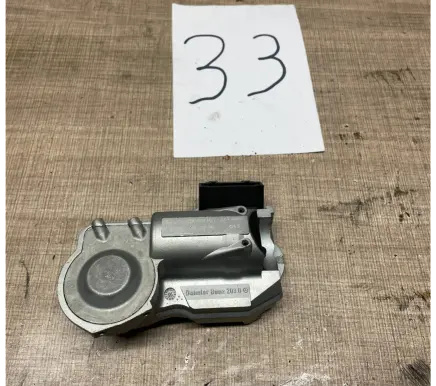 Mercedes-Benz E W211 Steering wheel axle A2034621130 2272005 00257025040101