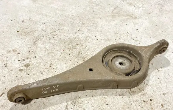 Volvo V70 Rear upper control arm/wishbone
