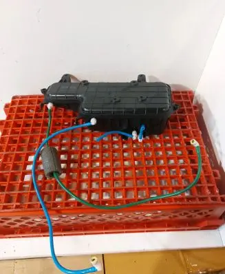 Mercedes-Benz E W212 Central locking vacuum pump A0008002819 A0008006878 0612049A