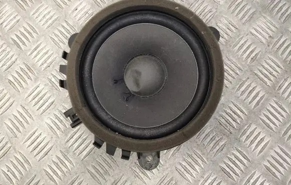 Volvo XC60 Front door speaker 30657445
