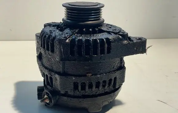 Toyota Avensis Verso Generator/alternator 2706027040