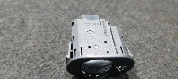 Ford Mondeo Mk III Headlight level height control switch 0307851417 96FG13K069AA