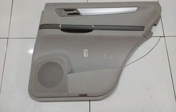 Mercedes-Benz R W251 Rear door card panel trim