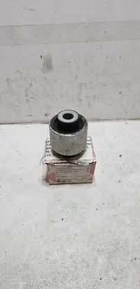 Opel Vectra C Rear axle beam mounts housing 24221F 910052853