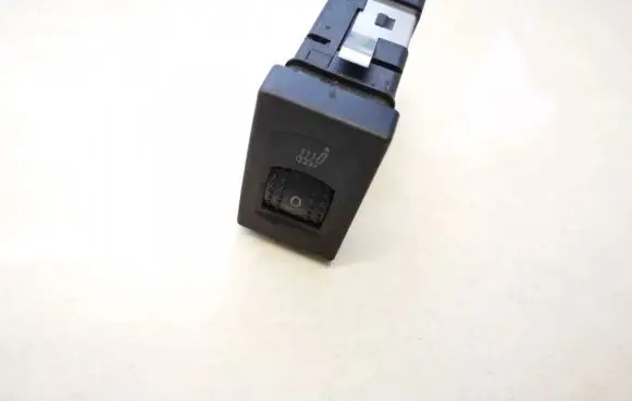 Volkswagen PASSAT B5 Seat heating switch 3b0963563c