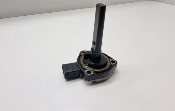 BMW 5 E60 E61 Oil level sensor 7508003