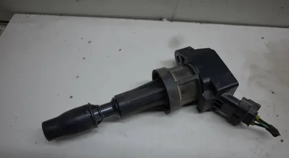 High voltage ignition coil