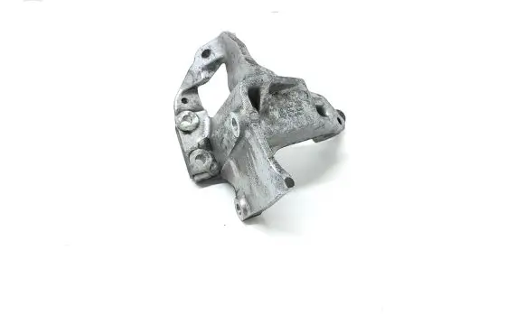 Toyota Land Cruiser (J120) Engine mounting bracket 246260459