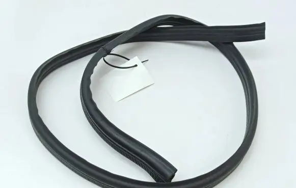 Mercedes-Benz E W211 Engine compartment rubber 