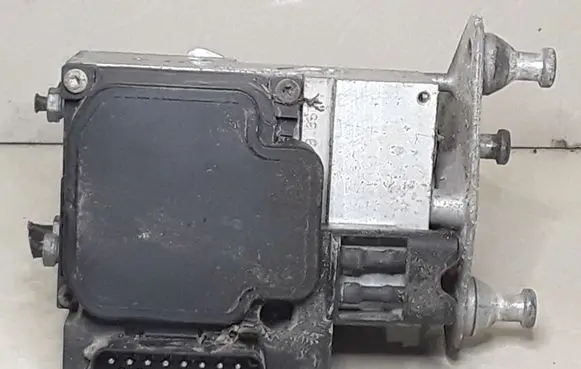Mercedes-Benz A W168 ABS Pump A0044310912 0265202461