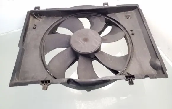Mercedes-Benz C W202 Electric radiator cooling fan A0015002393