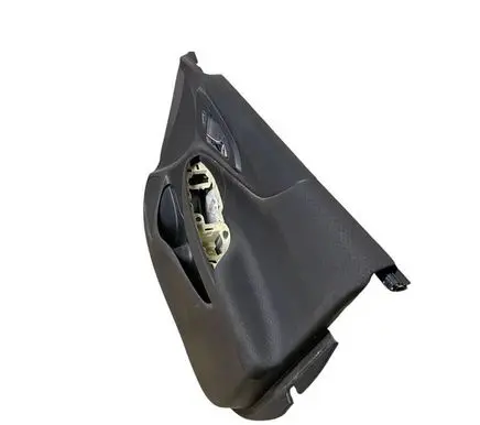Chevrolet Malibu Front door card panel trim 62012378