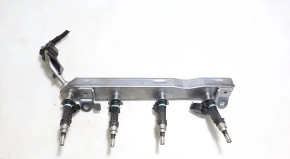 Toyota Yaris XP210 Fuel main line pipe