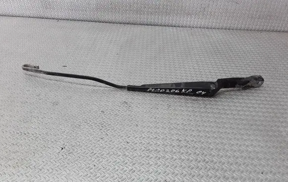 Peugeot 206 Front wiper blade arm
