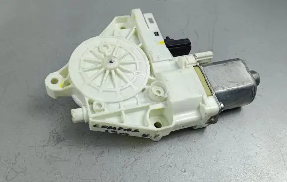 Jeep Compass Rear door window regulator motor 0130823401
