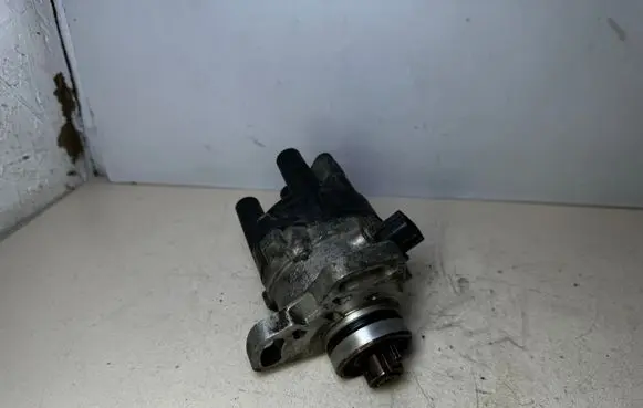 Mazda 323 Spark distributor T2T53171 BP02 0523