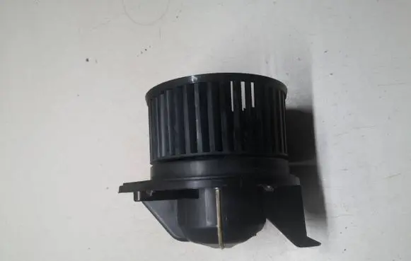 Mini Cooper Countryman R60 Heater fan/blower T1013080W 34226449 0078241