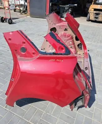 Citroen C4 II Picasso Rear quarter panel 