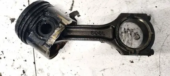 Mazda 5 Piston with connecting rod 5C6L 5C-6L