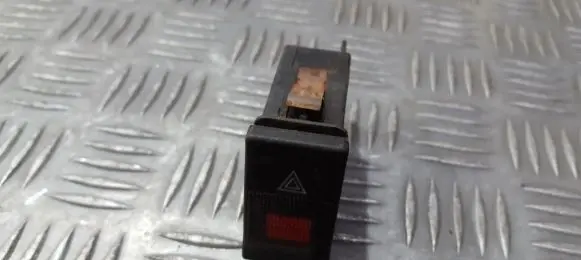 Audi A6 S6 C4 4A Hazard light switch 4a0941509a
