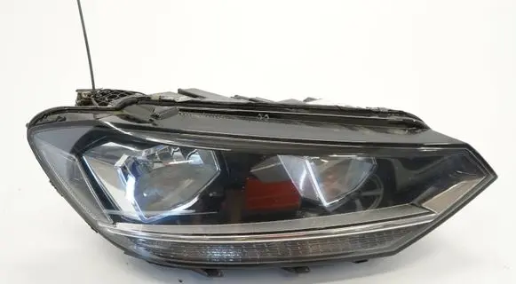 Volkswagen Touran III Headlight/headlamp 5TC941006AACR 5TC941006A