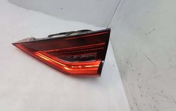 Audi A1 Tailgate rear/tail lights 82A945094B RE28990001 RE2899000100