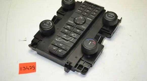 Volvo C30 Climate control unit 30739671 19206 07W14T3