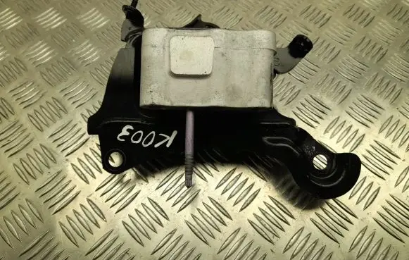 Lexus UX Engine mount bracket