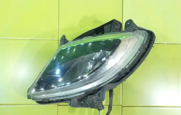 Hyundai ix20 Front fog light LEWY XP135